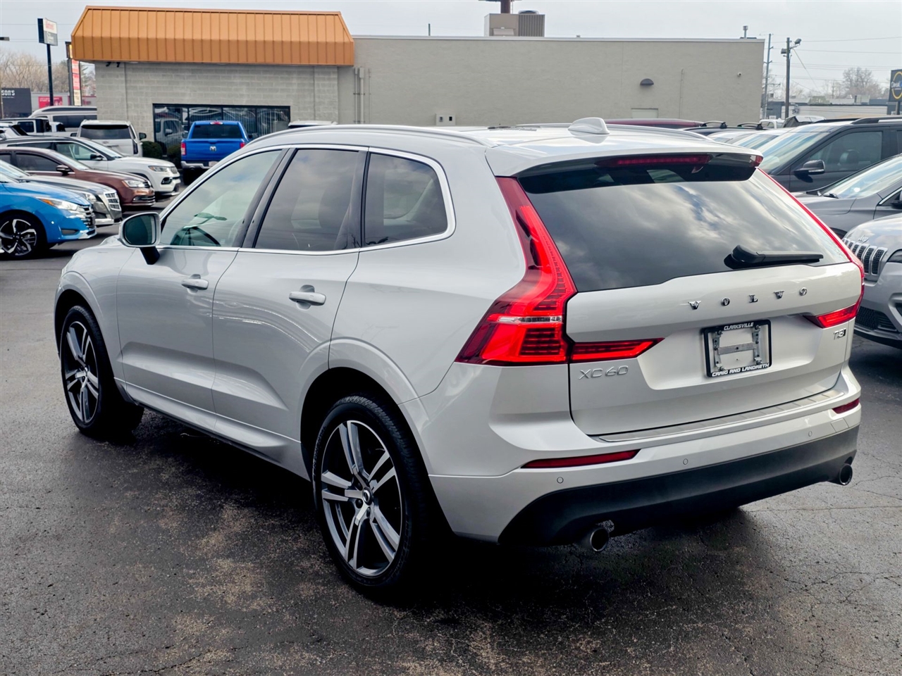 Volvo XC60  2021