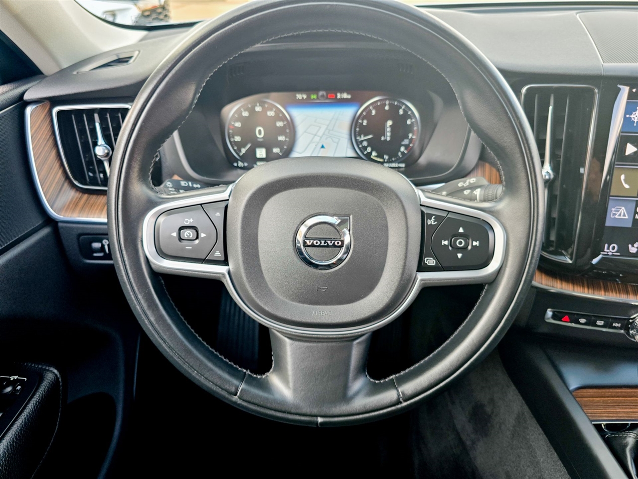 Volvo XC60  2021
