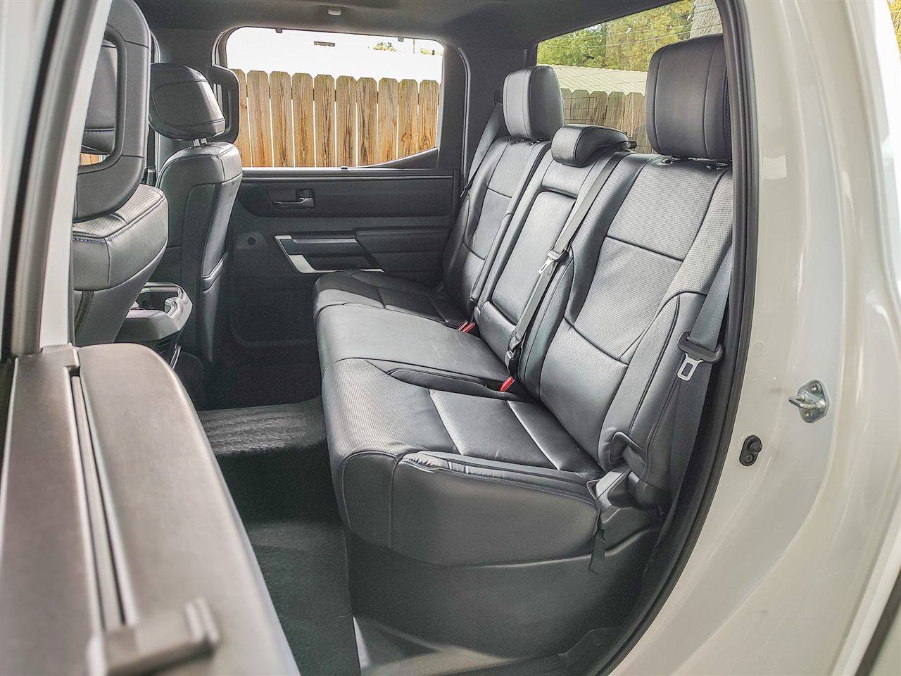 Toyota Tundra  2025 Toyota Tundra  2025