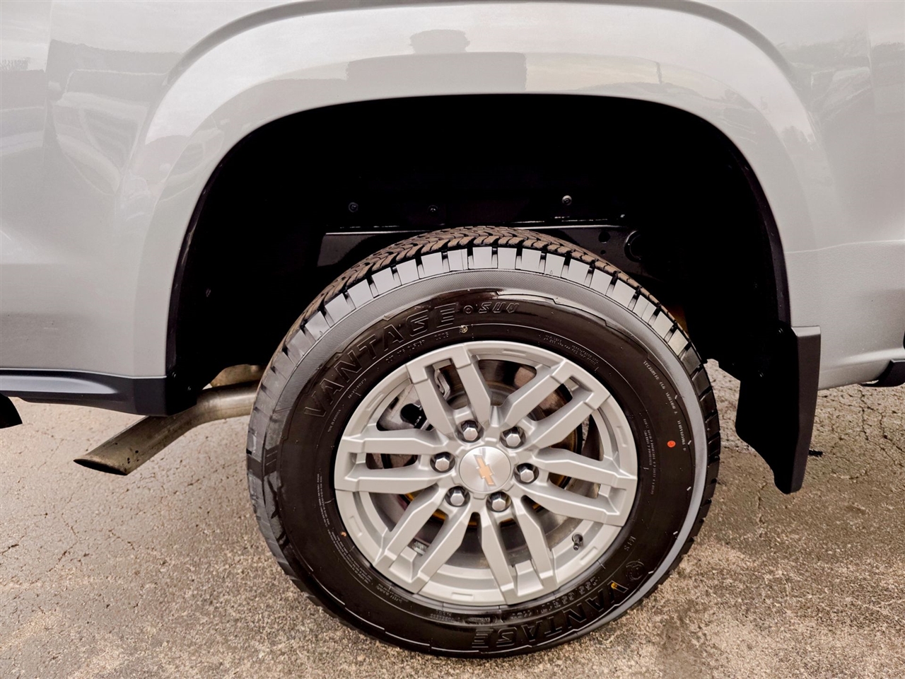 Chevrolet Colorado  2023