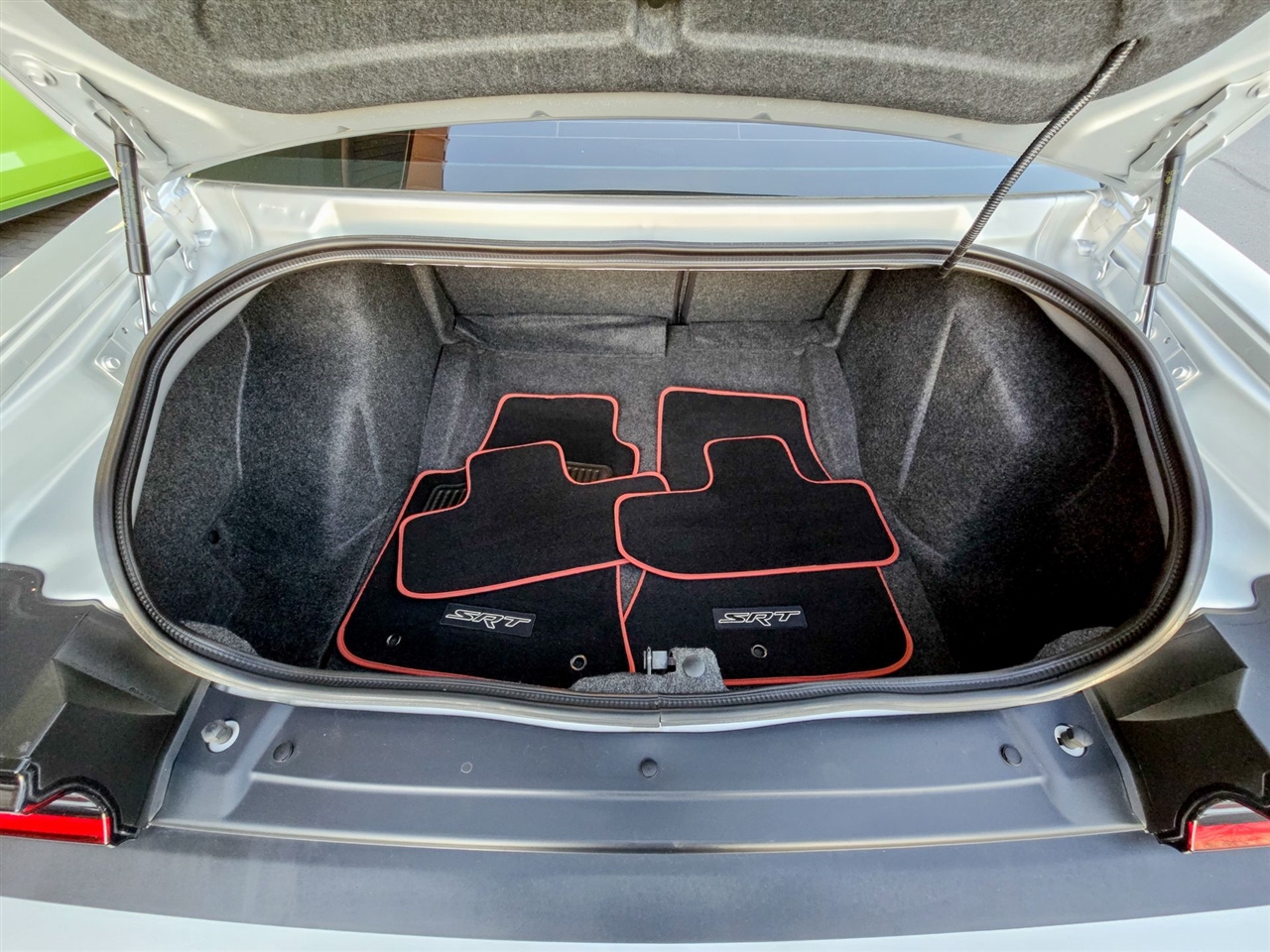 Dodge Challenger  2020