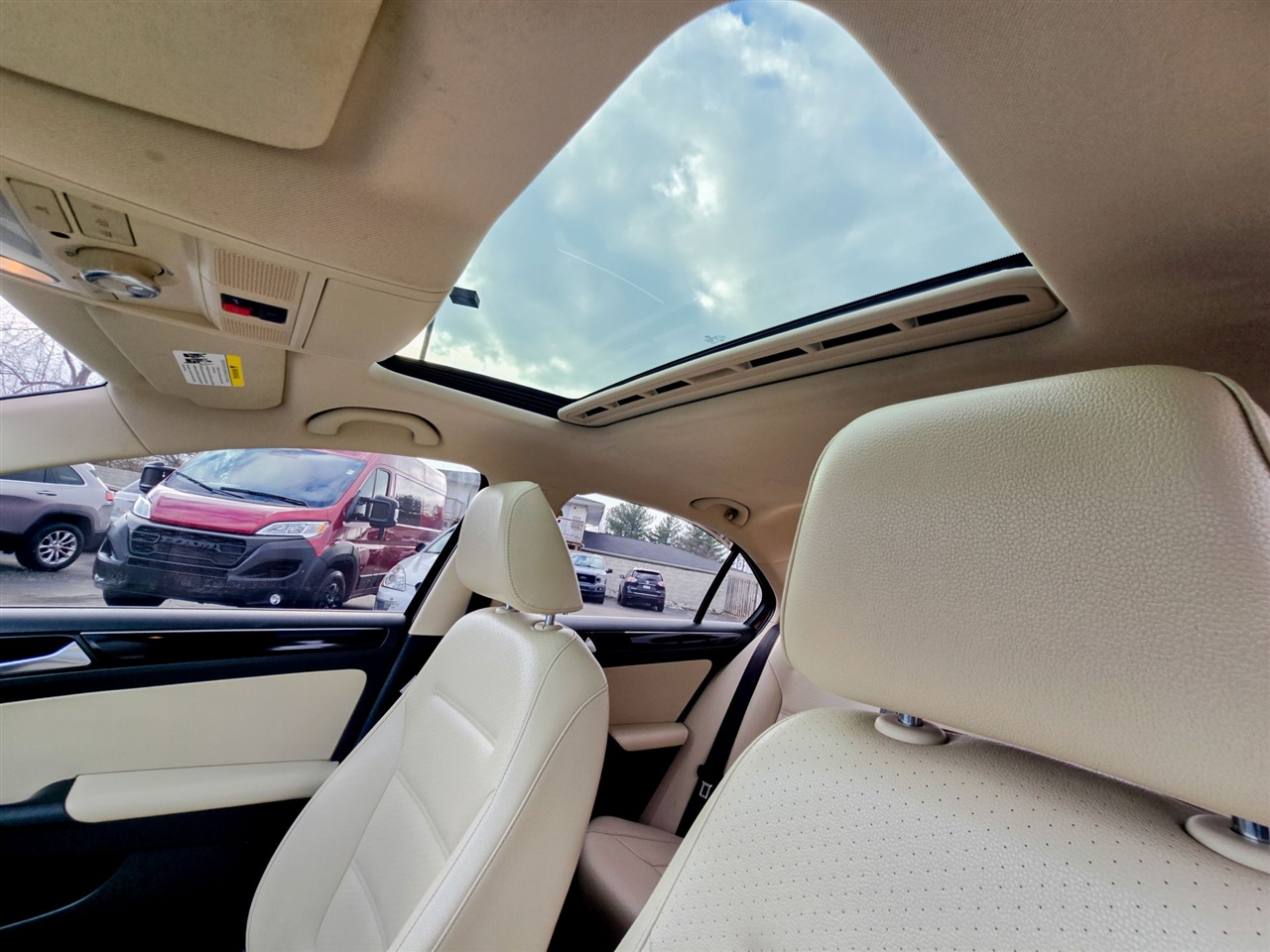 Volkswagen Jetta Sedan  2016