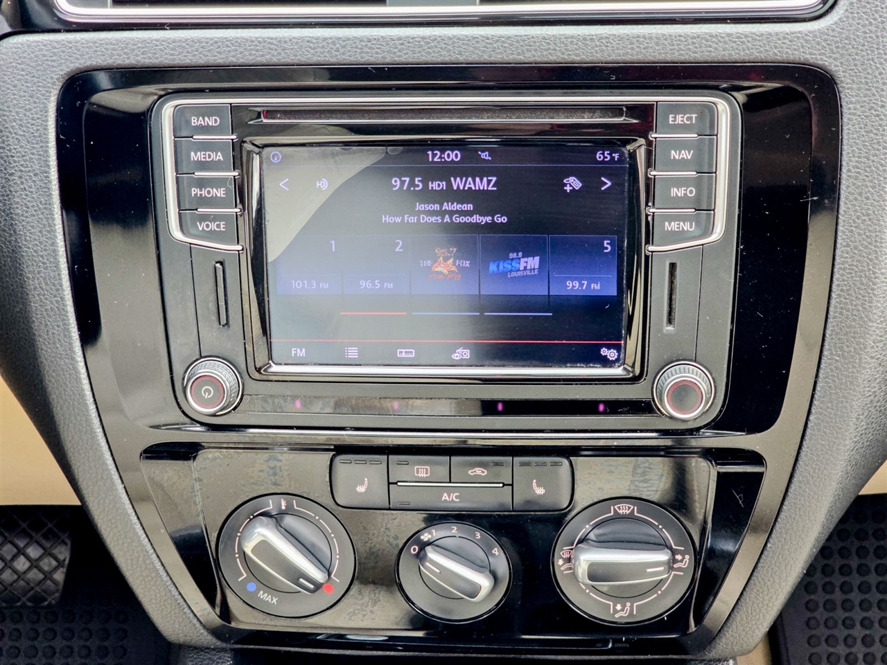 Volkswagen Jetta Sedan  2016