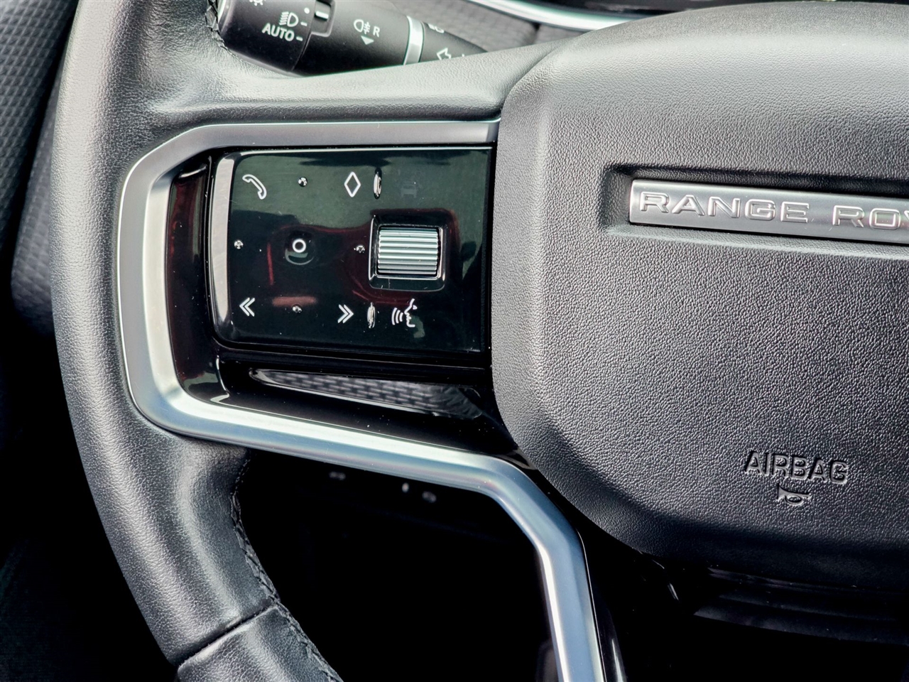 Land Rover Range Rover Evoque  2023