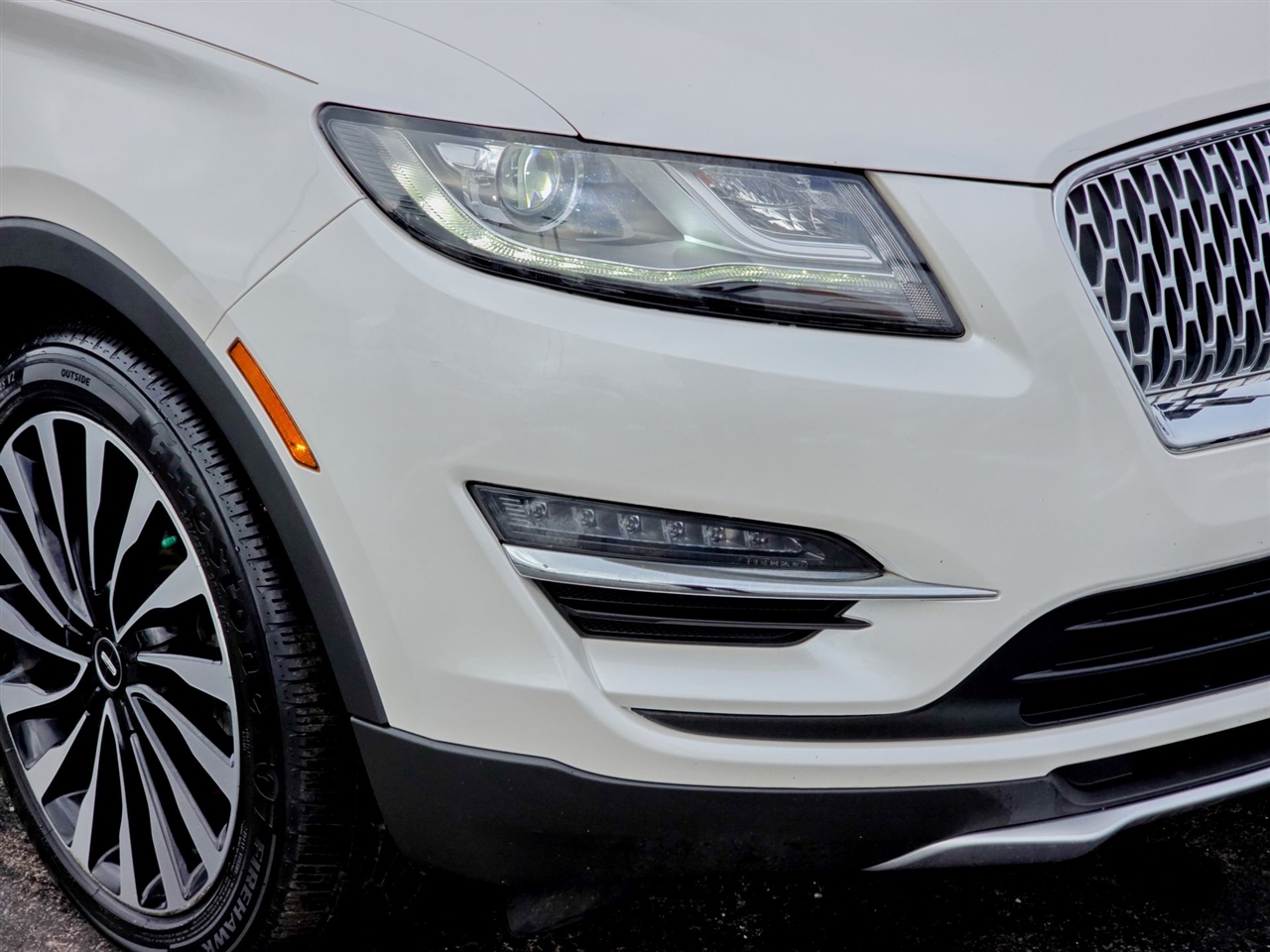 Lincoln MKC  2019