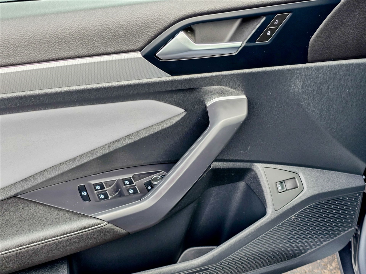 Volkswagen Jetta  2025