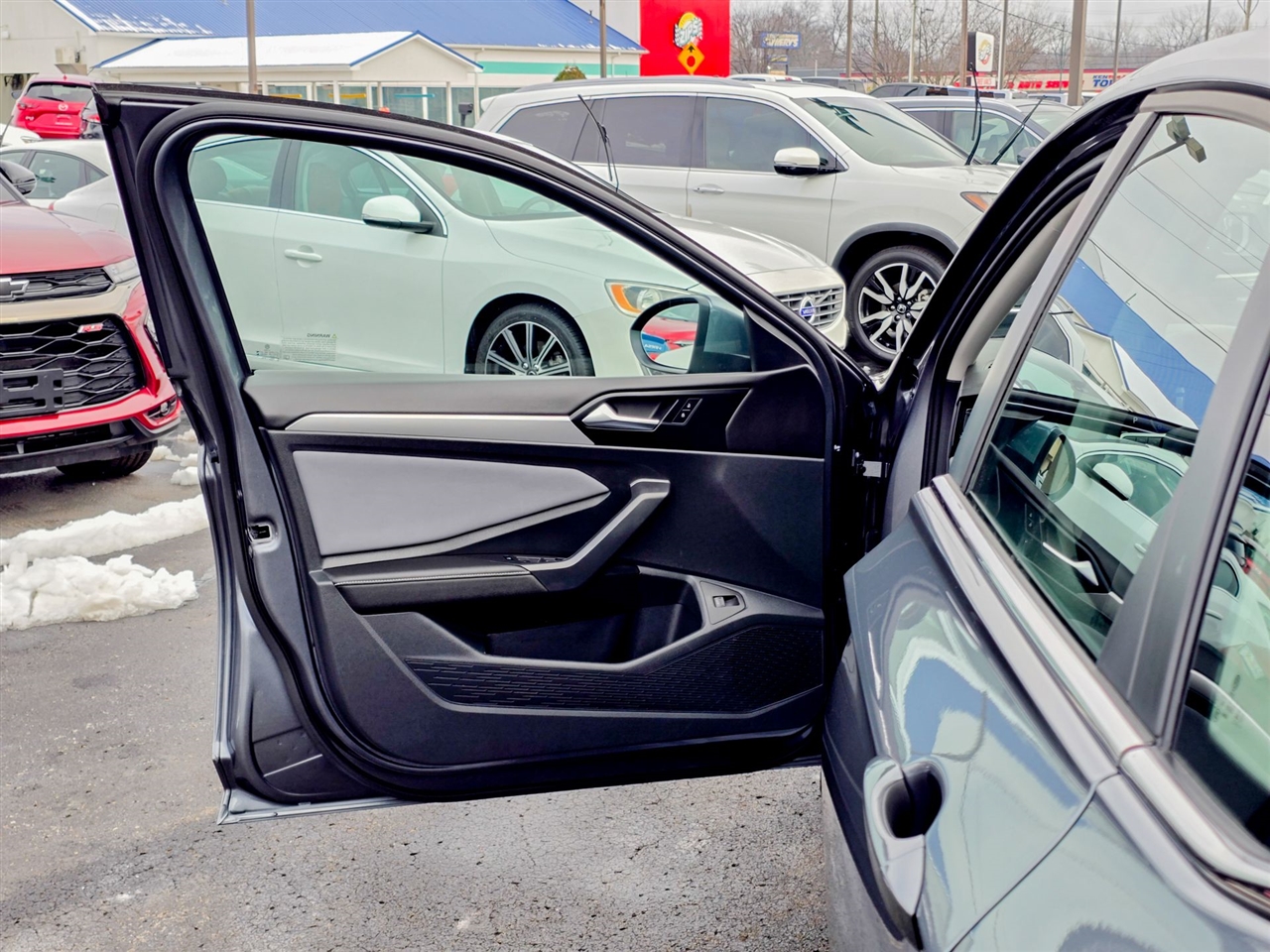 Volkswagen Jetta  2025