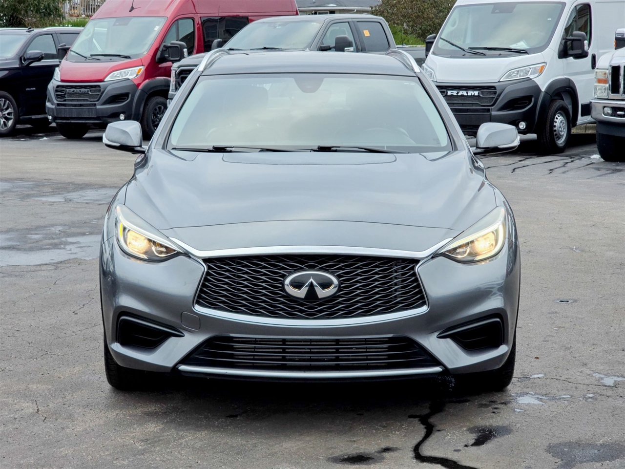 Infiniti QX30  2019