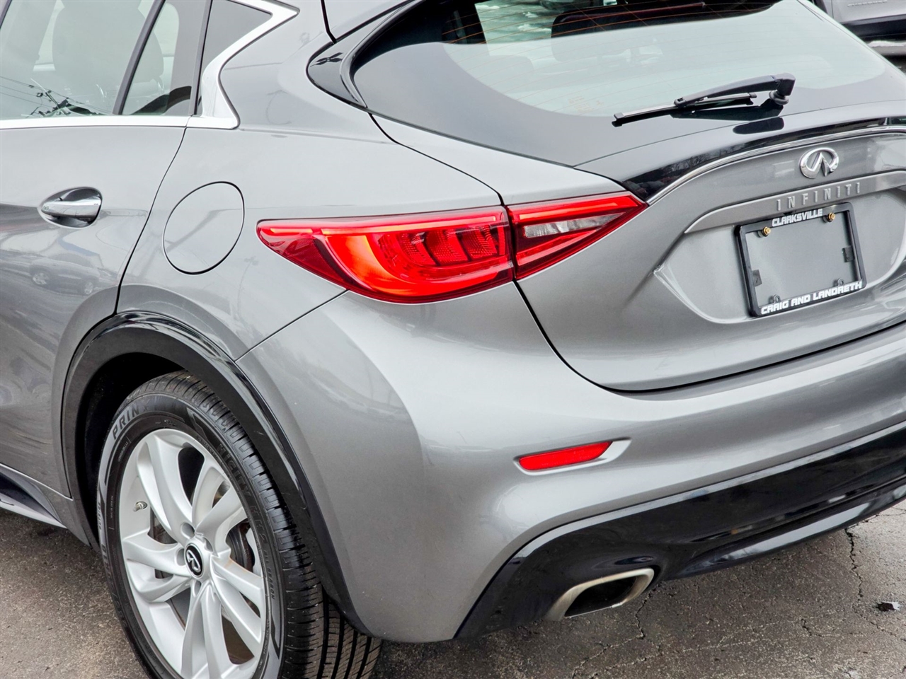 Infiniti QX30  2019