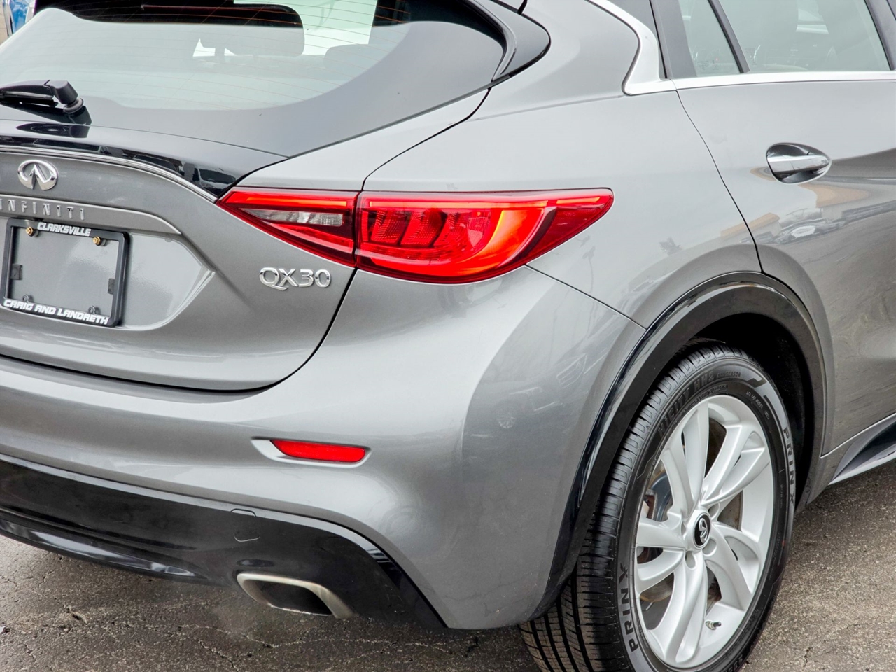 Infiniti QX30  2019