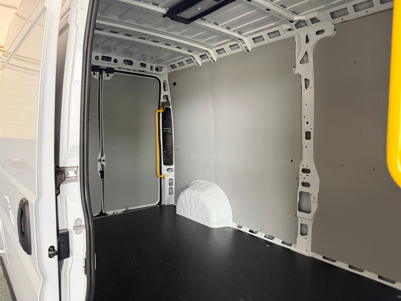 RAM ProMaster Cargo Van  2025