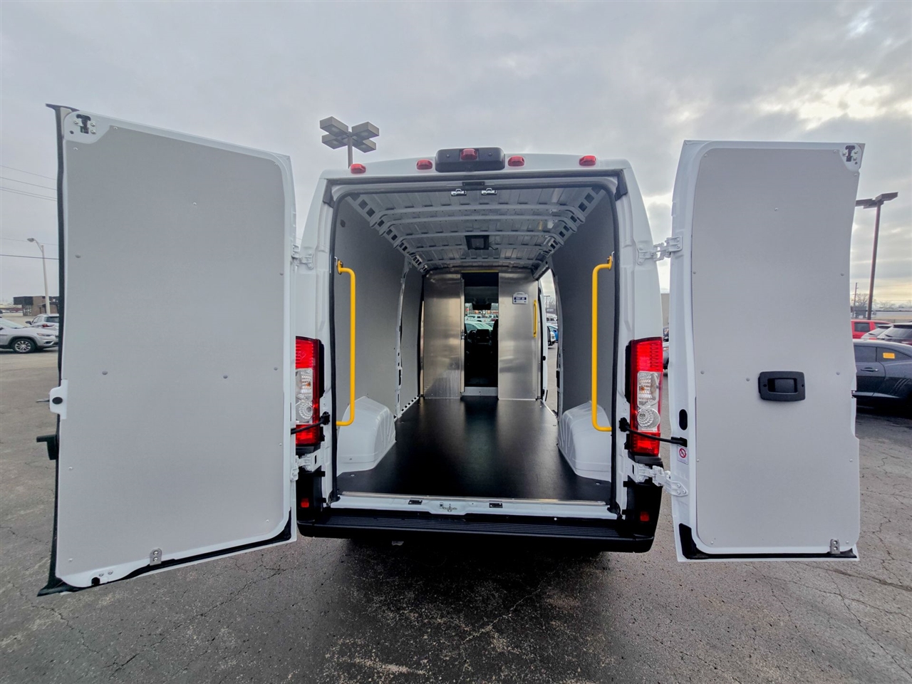 RAM ProMaster Cargo Van  2025