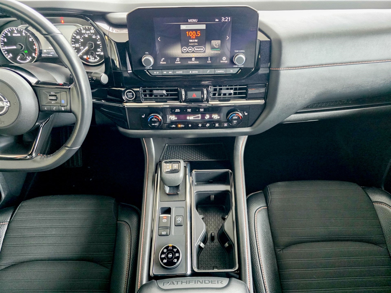 Nissan Pathfinder  2023