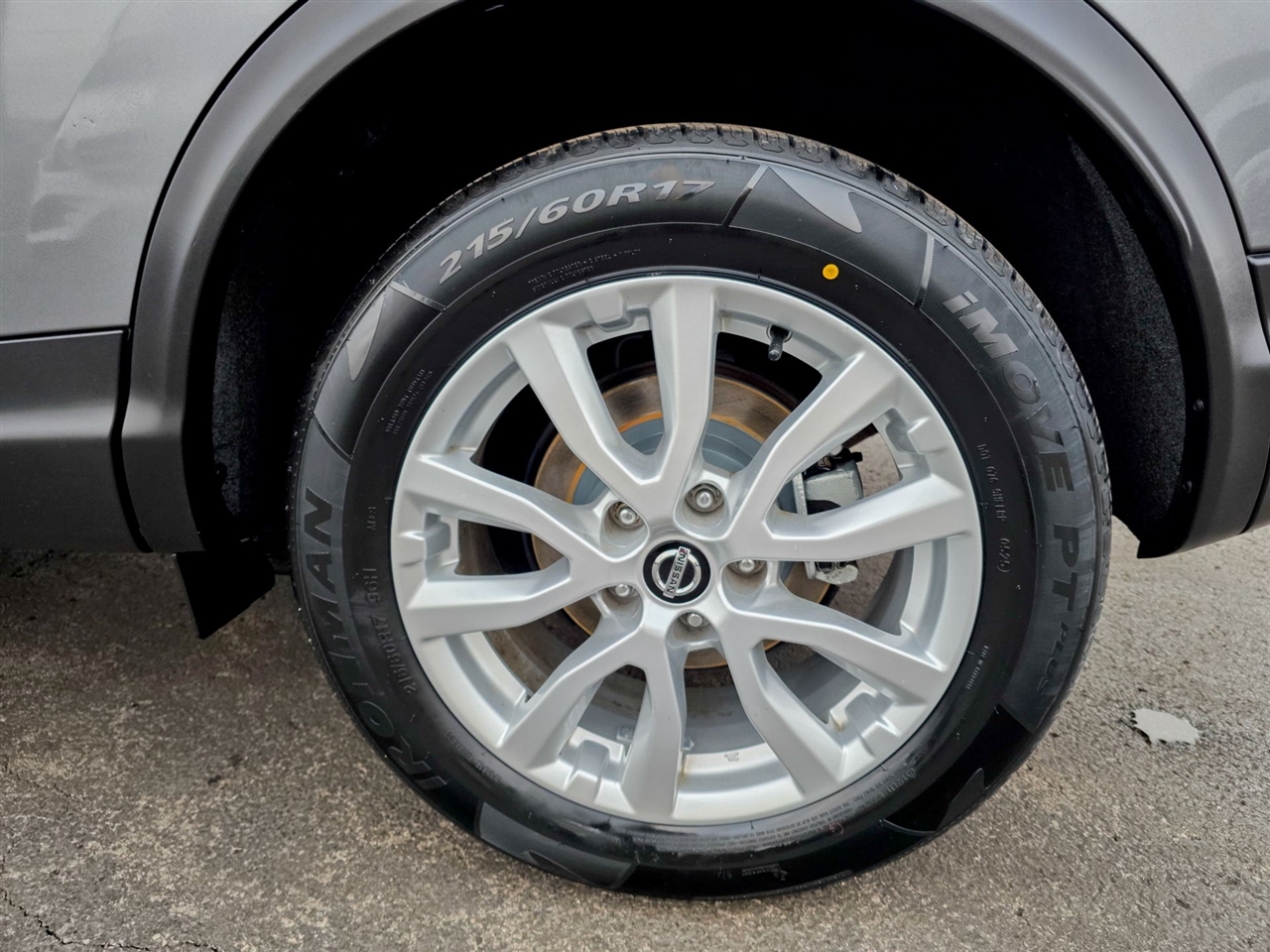 Nissan Rogue Sport  2022