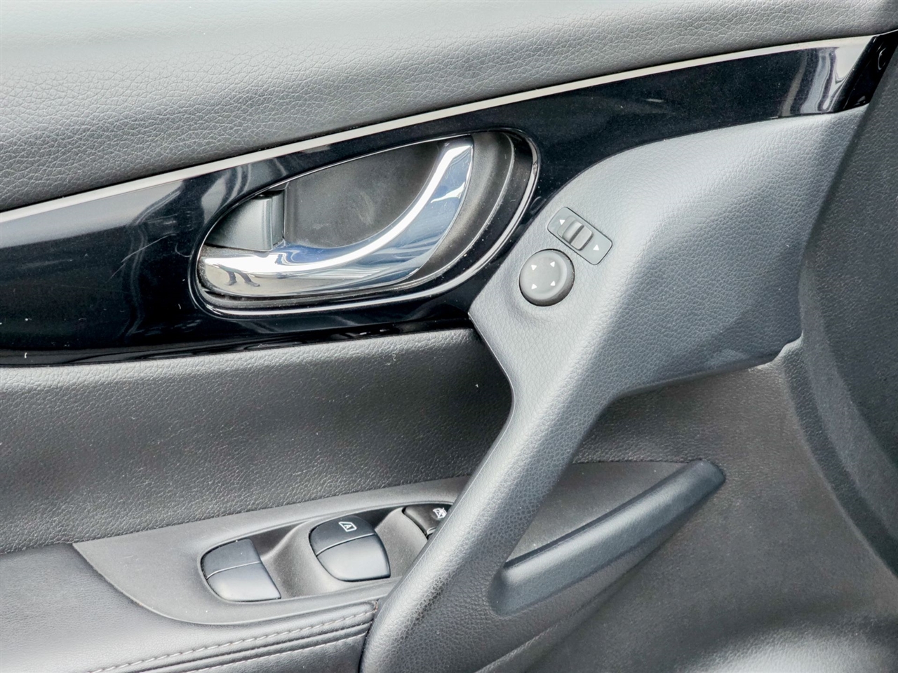 Nissan Rogue Sport  2022