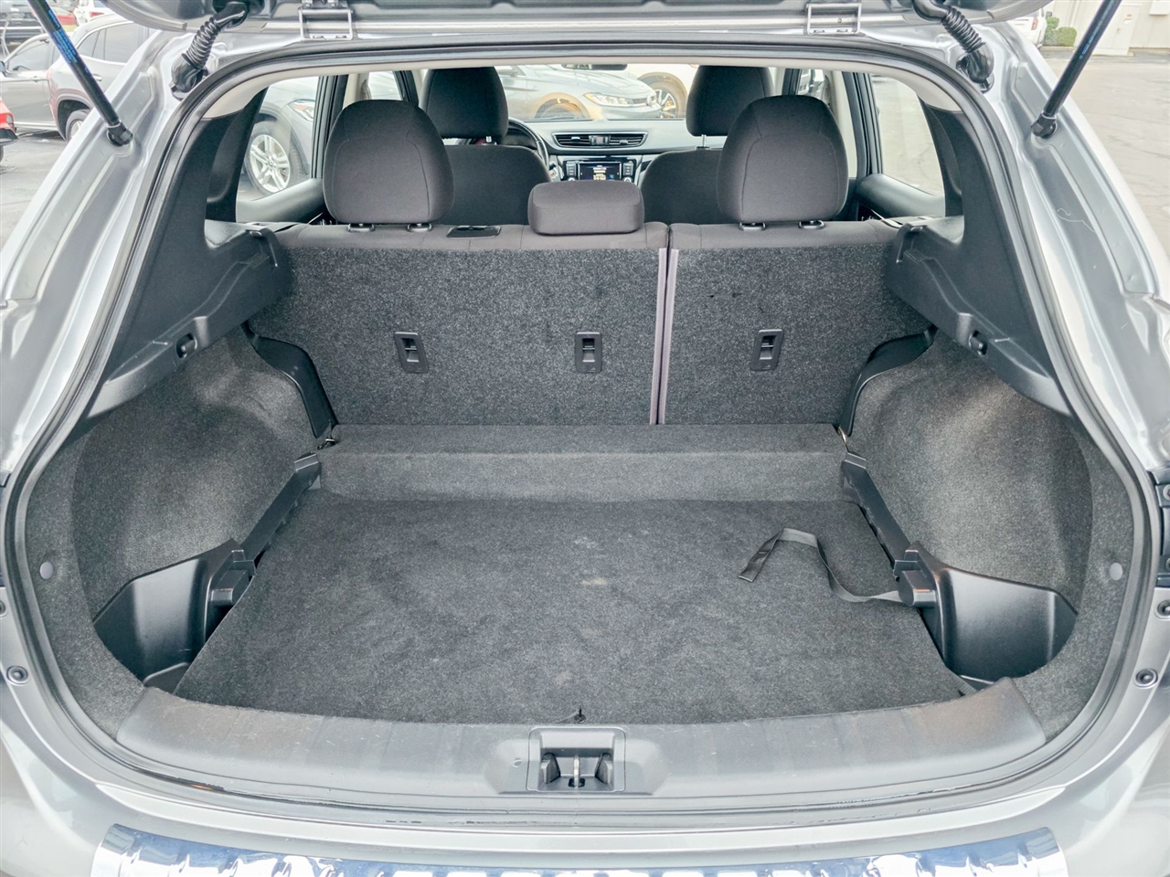 Nissan Rogue Sport  2022