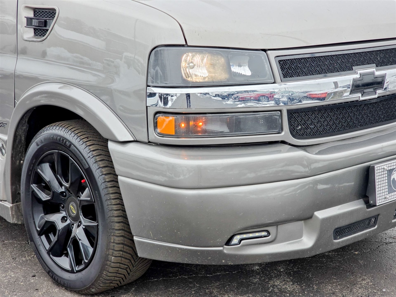 Chevrolet Express Cargo Van  2025