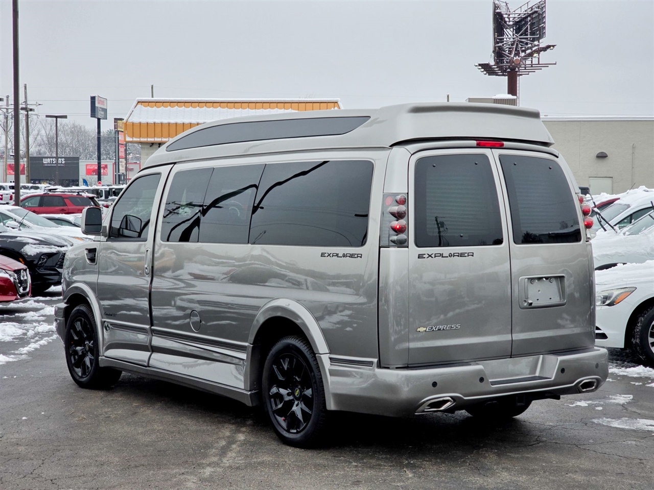 Chevrolet Express Cargo Van  2025