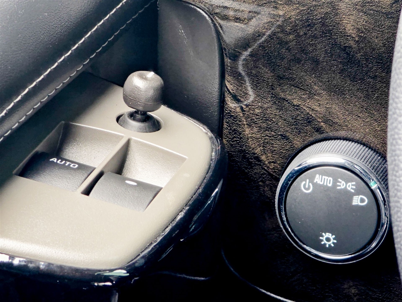 Chevrolet Express Cargo Van  2025