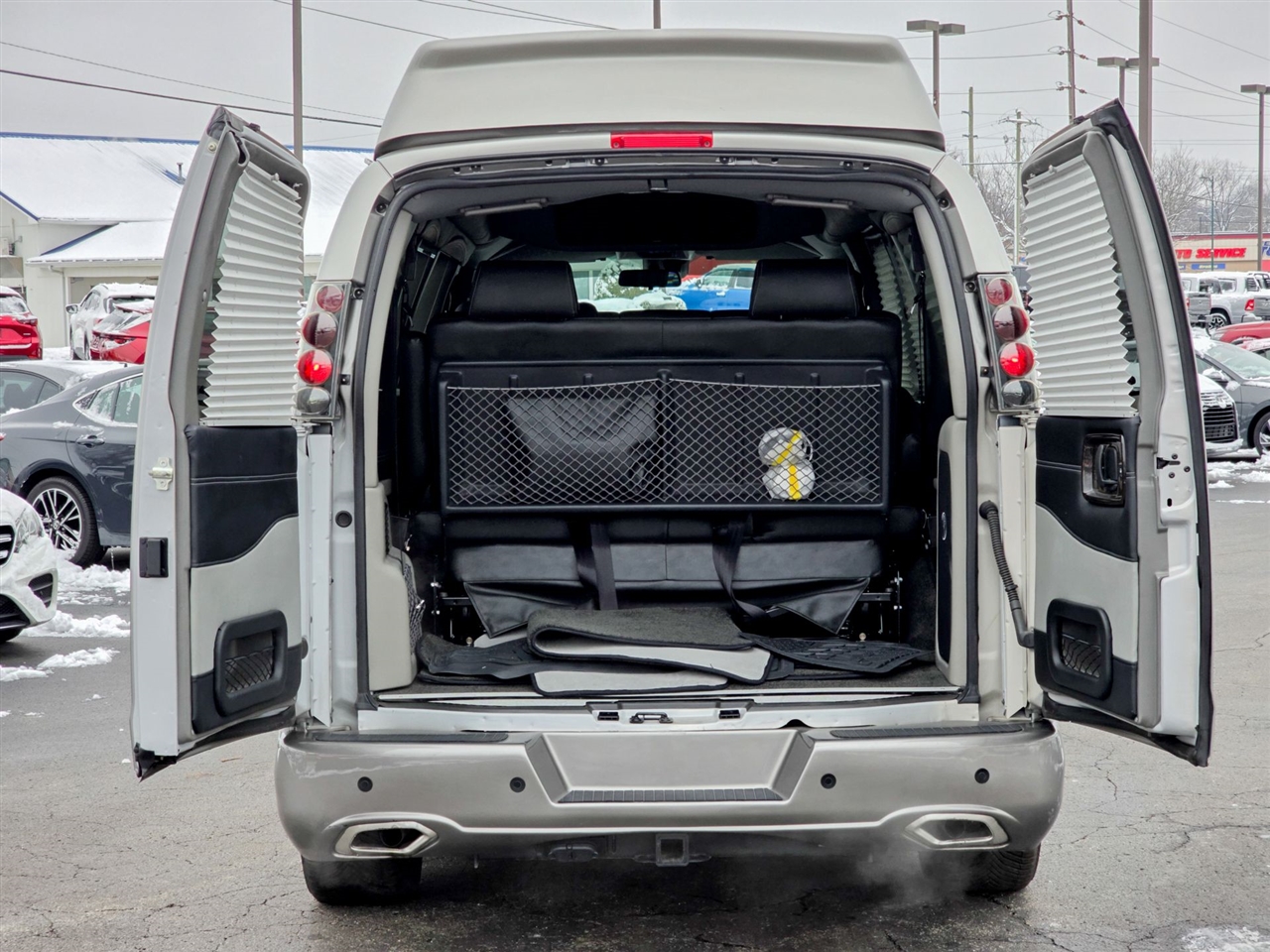 Chevrolet Express Cargo Van  2025