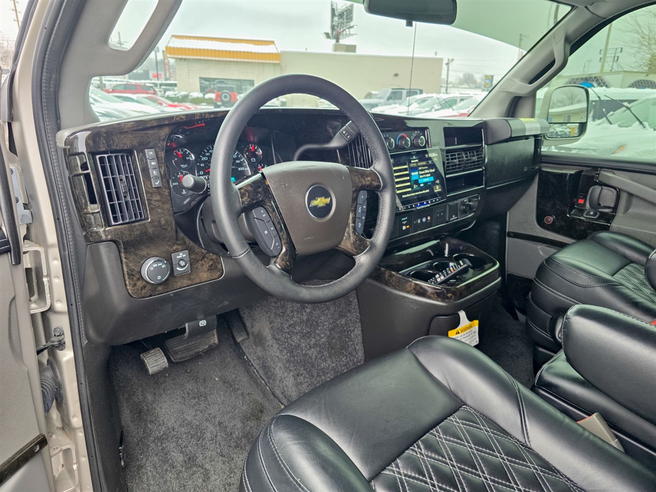 Chevrolet Express Cargo Van  2025