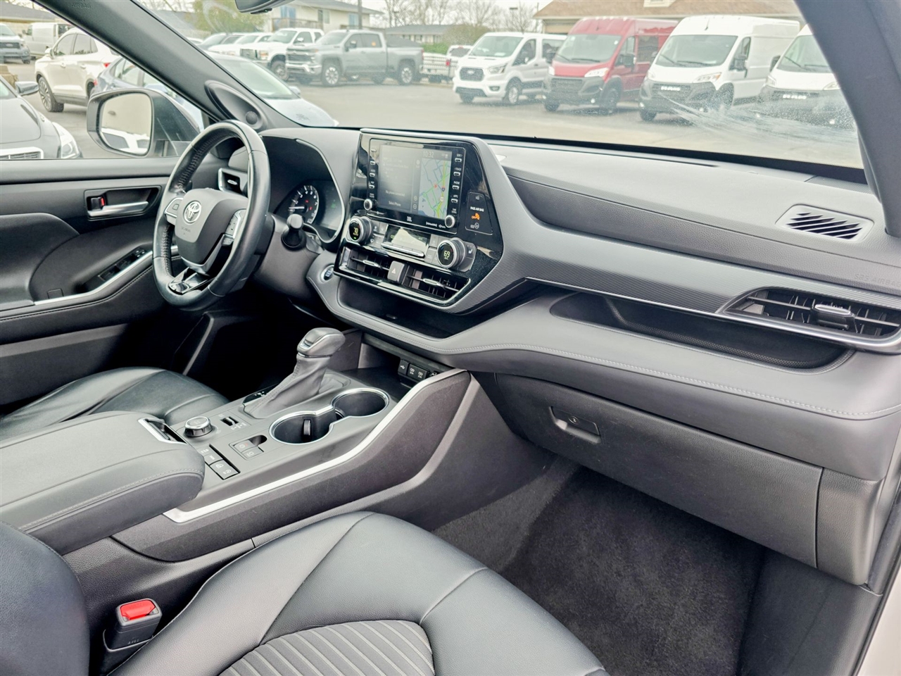 Toyota Highlander  2021