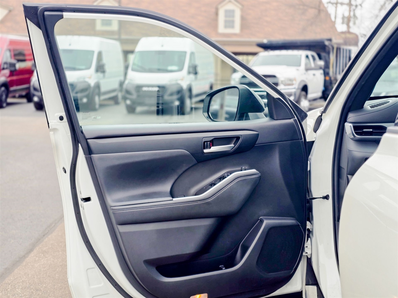 Toyota Highlander  2021