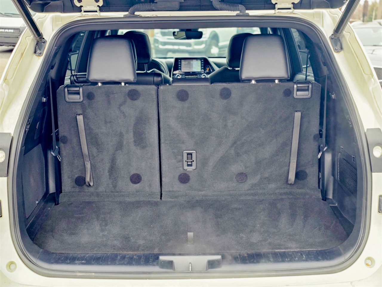 Toyota Highlander  2021