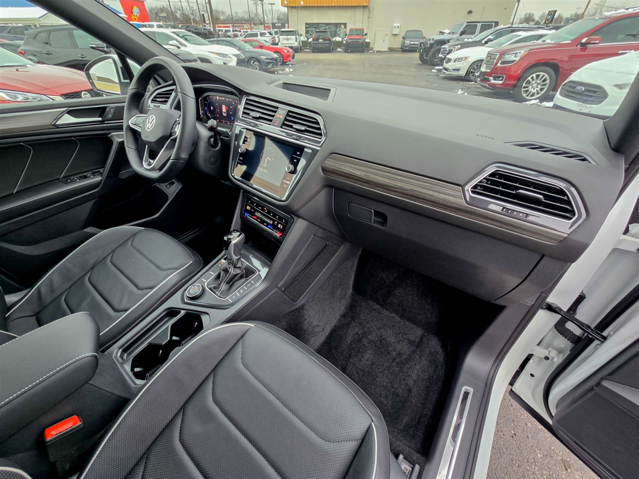 Volkswagen Tiguan  2024