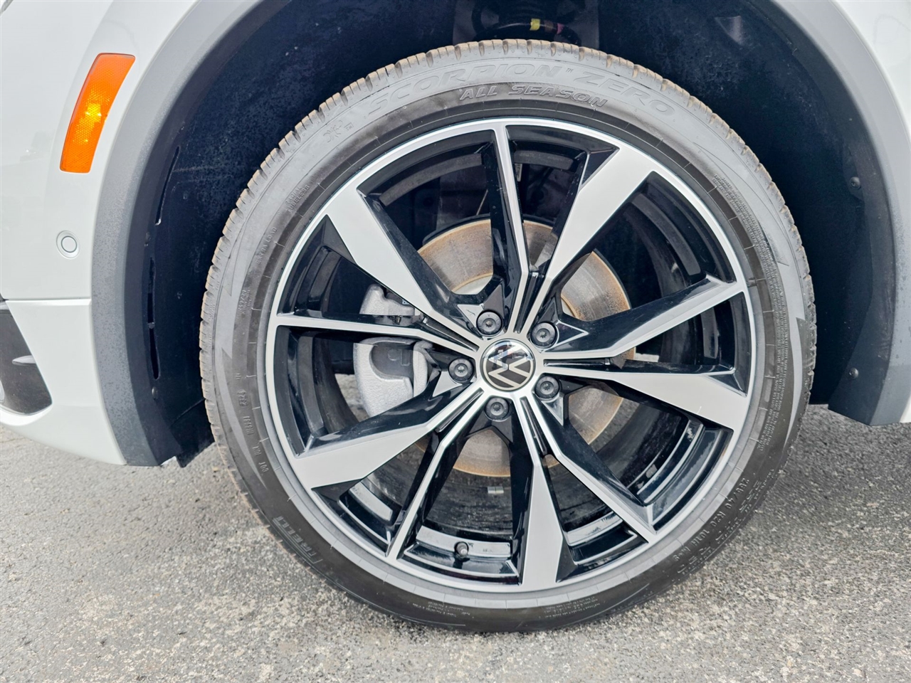 Volkswagen Tiguan  2024