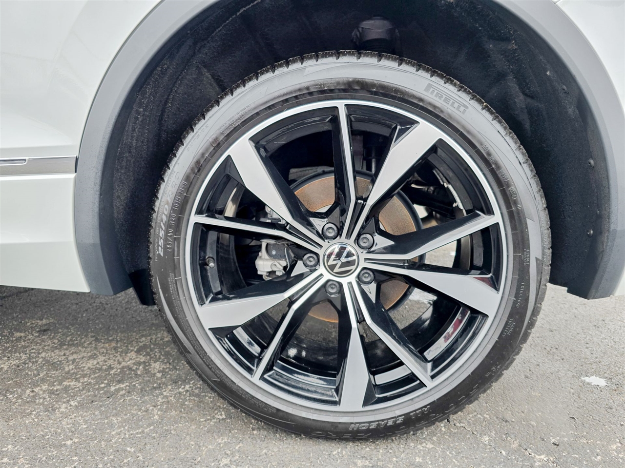 Volkswagen Tiguan  2024