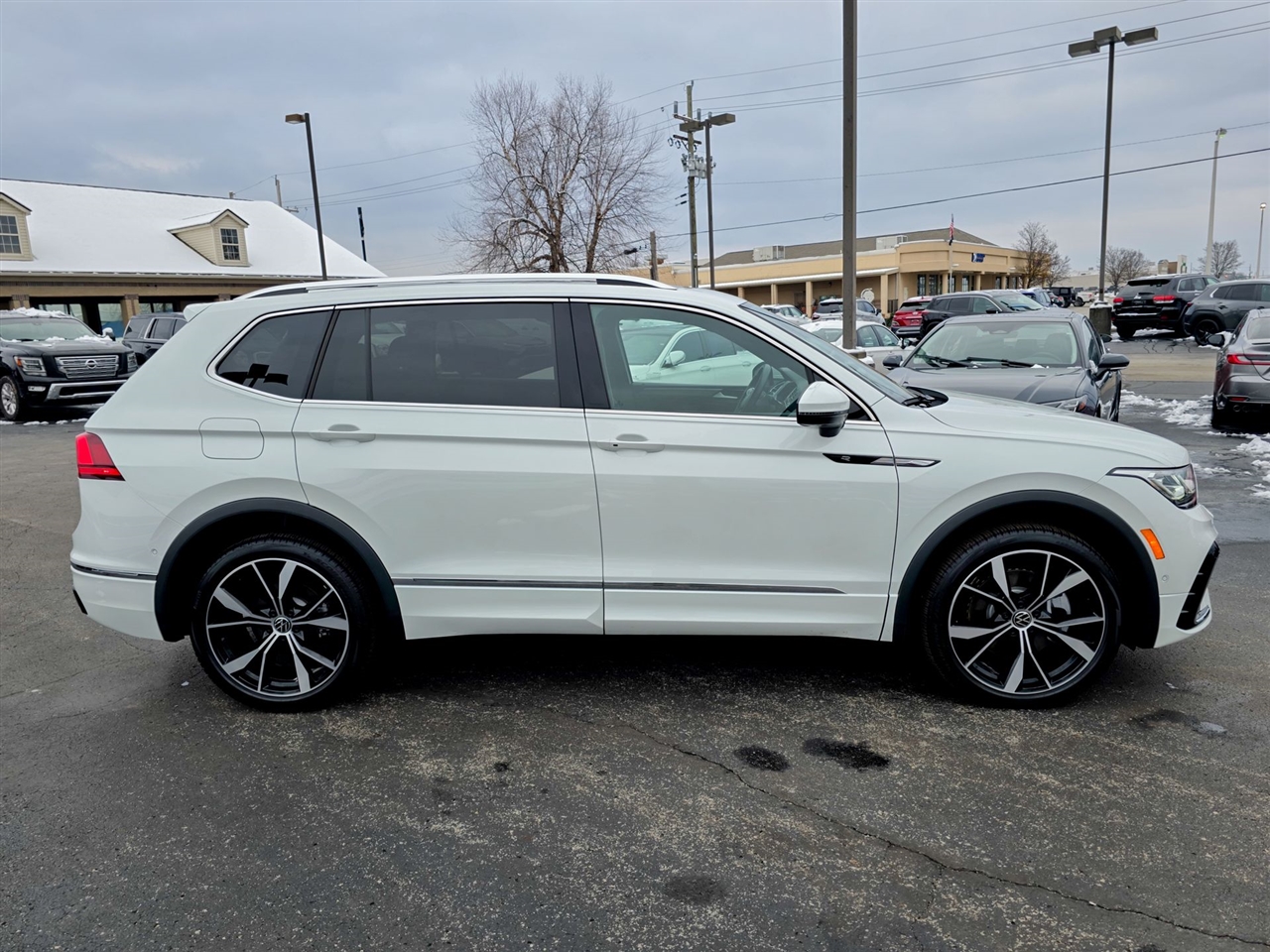 Volkswagen Tiguan  2024