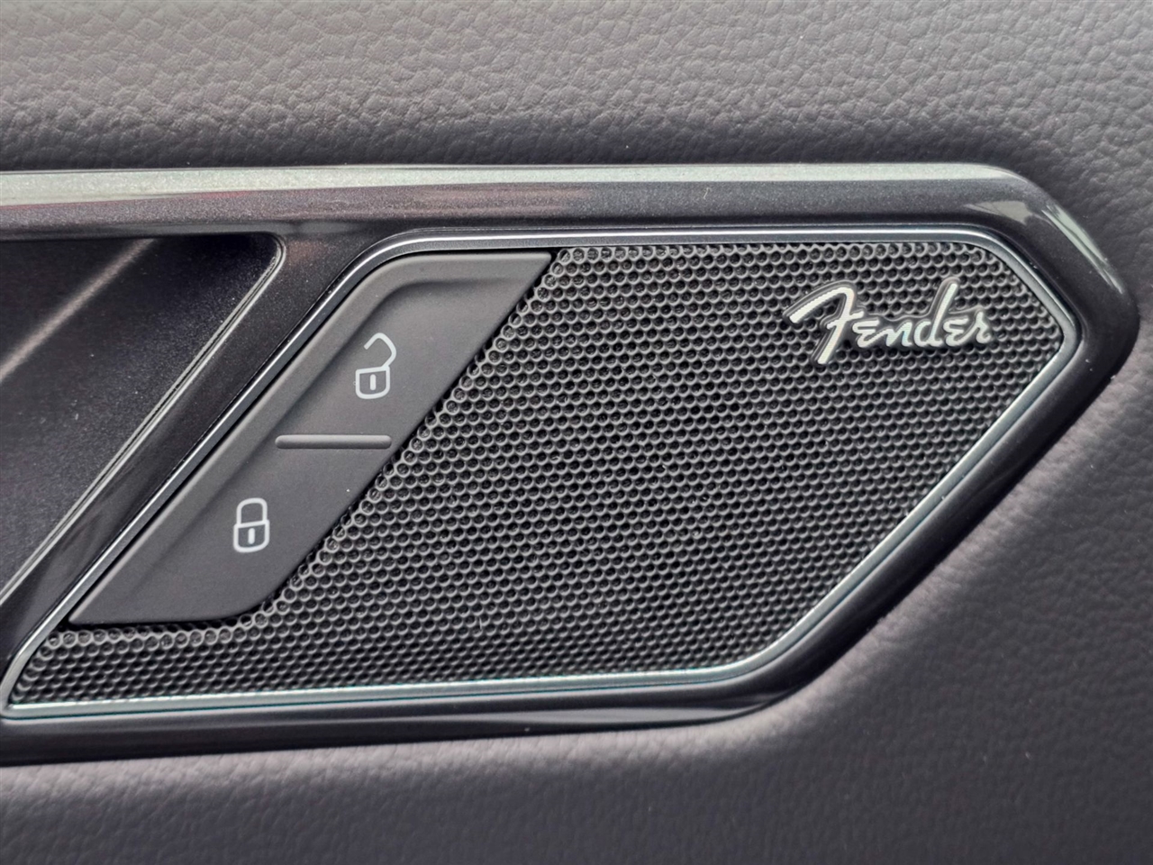 Volkswagen Tiguan  2024