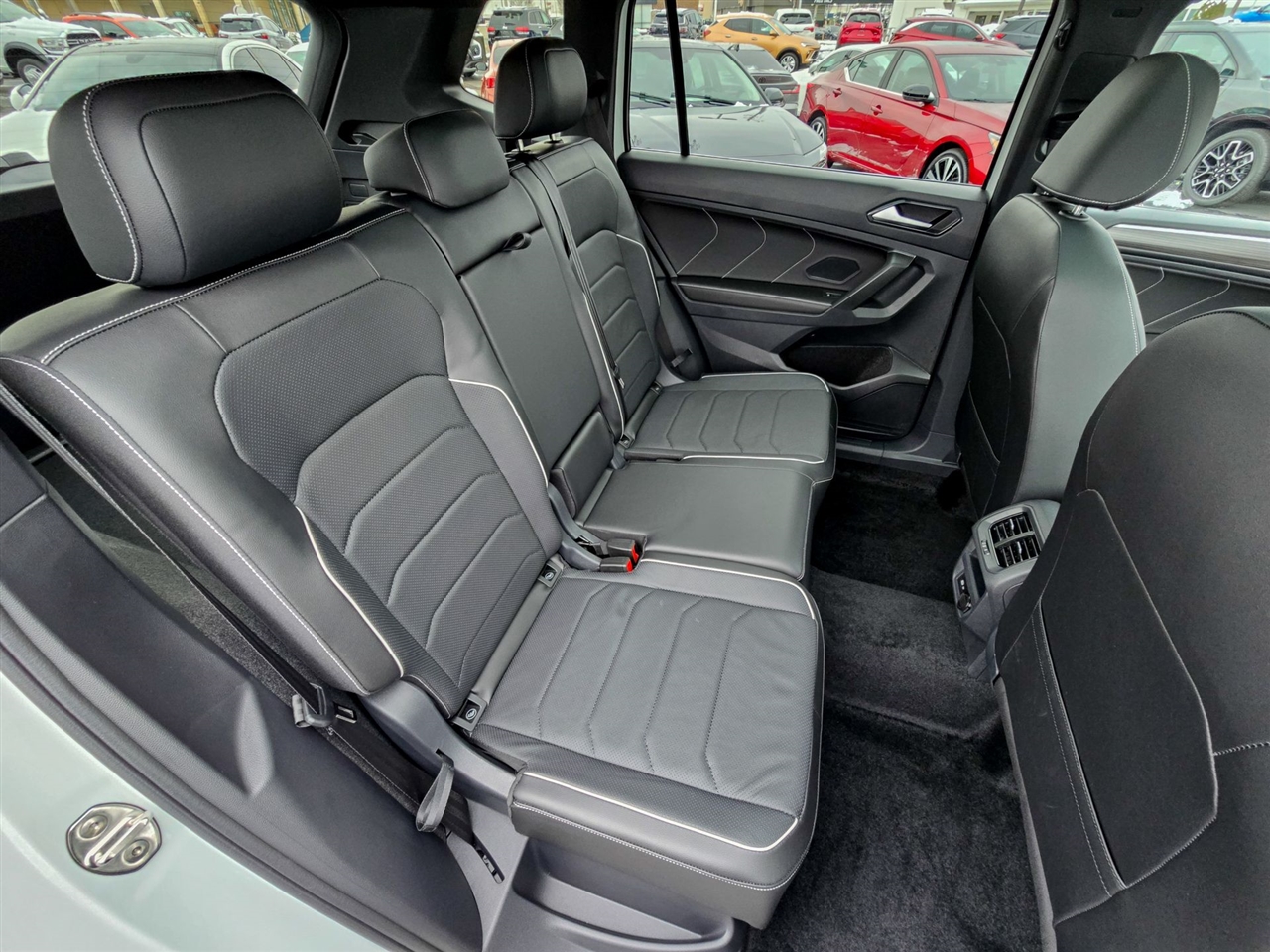 Volkswagen Tiguan  2024