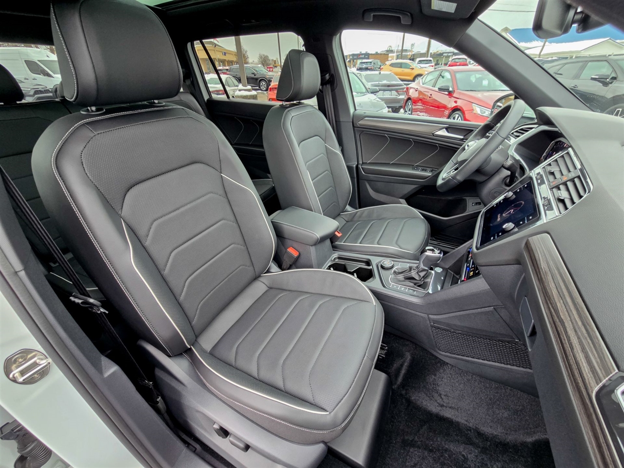 Volkswagen Tiguan  2024