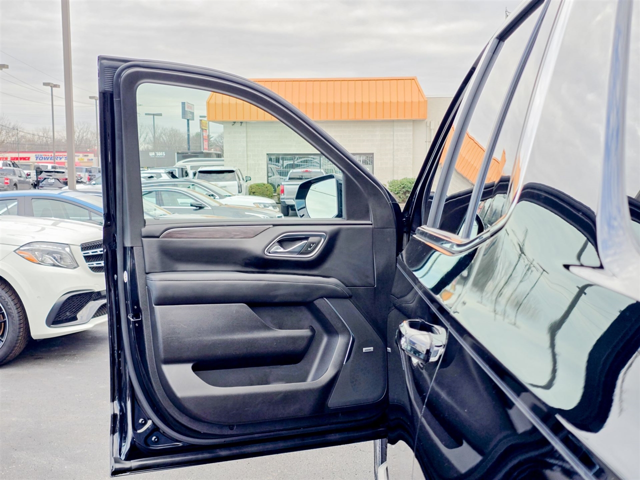 Chevrolet Tahoe  2023