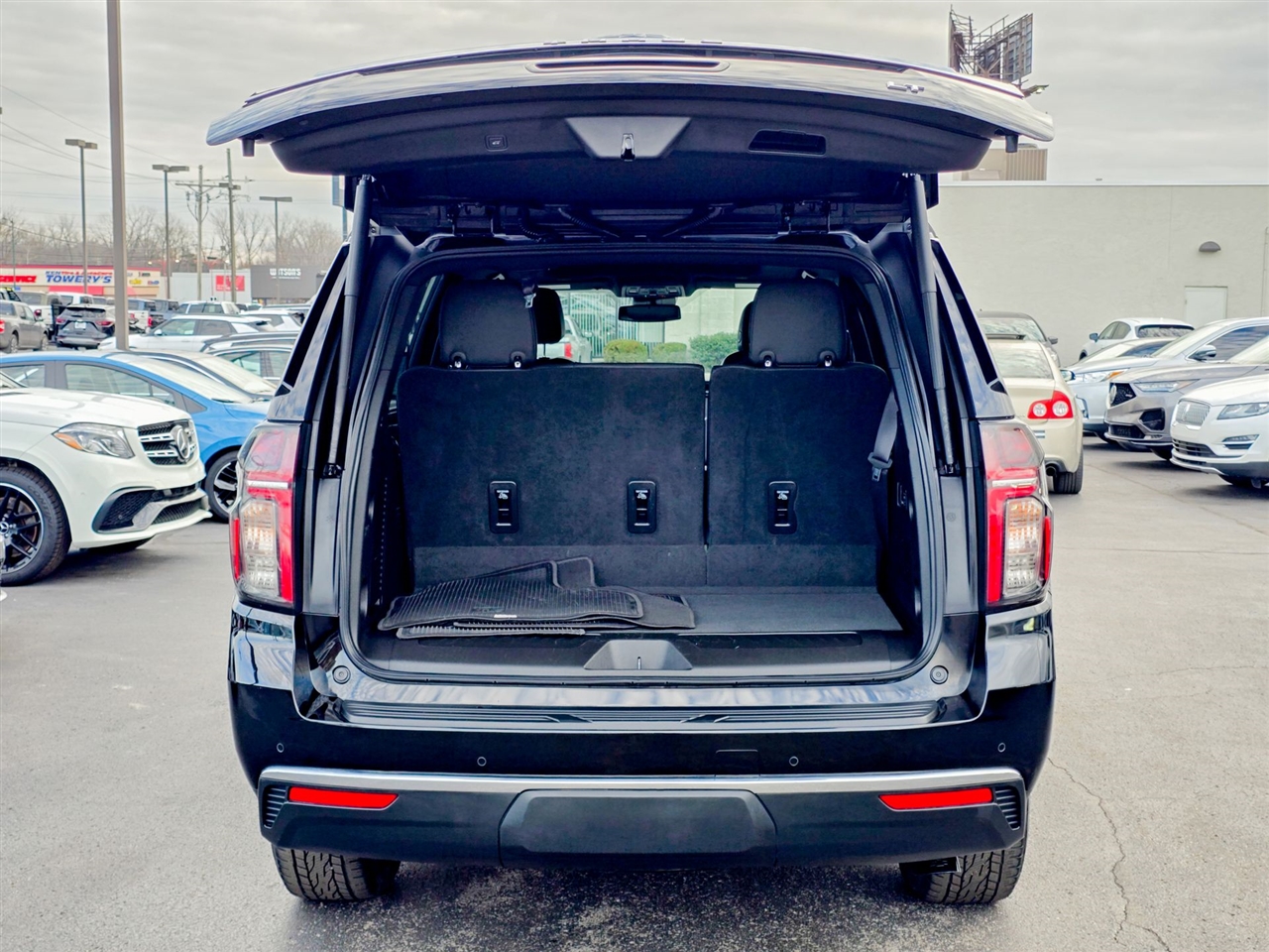 Chevrolet Tahoe  2023