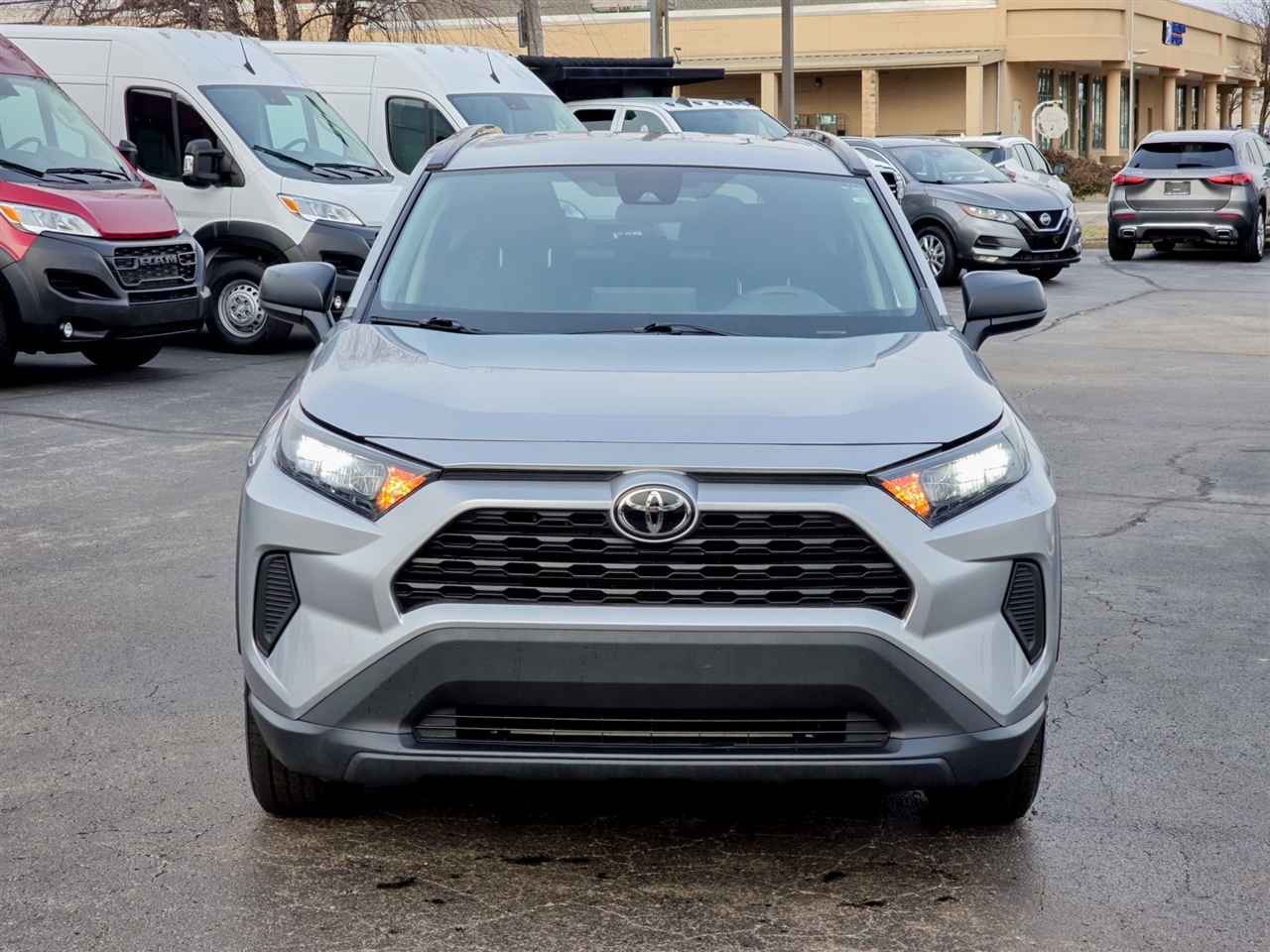 Toyota RAV4  2021