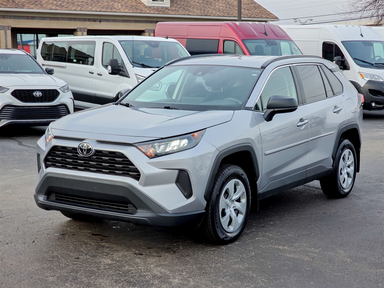 Toyota RAV4  2021