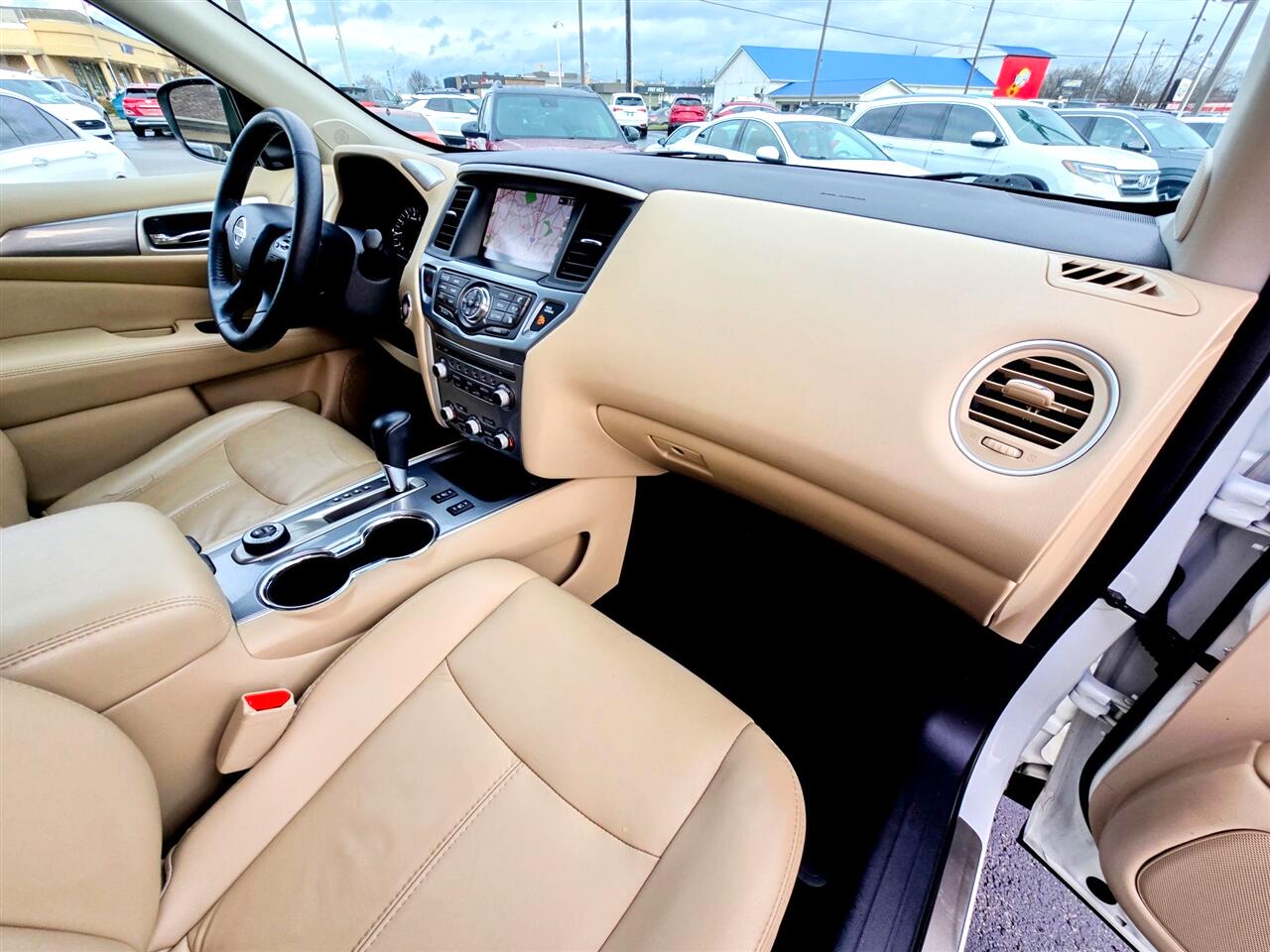 Nissan Pathfinder  2018