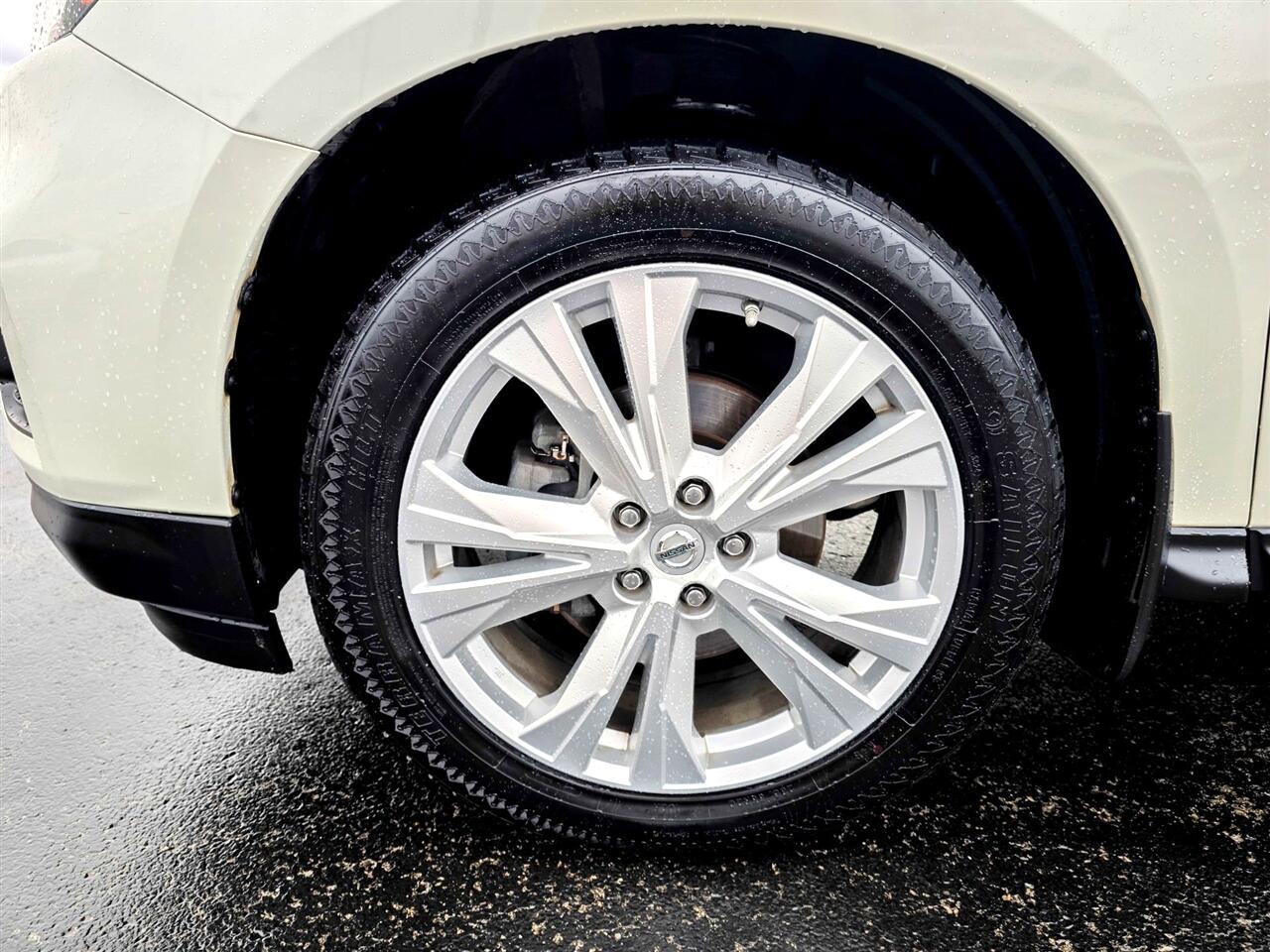 Nissan Pathfinder  2018