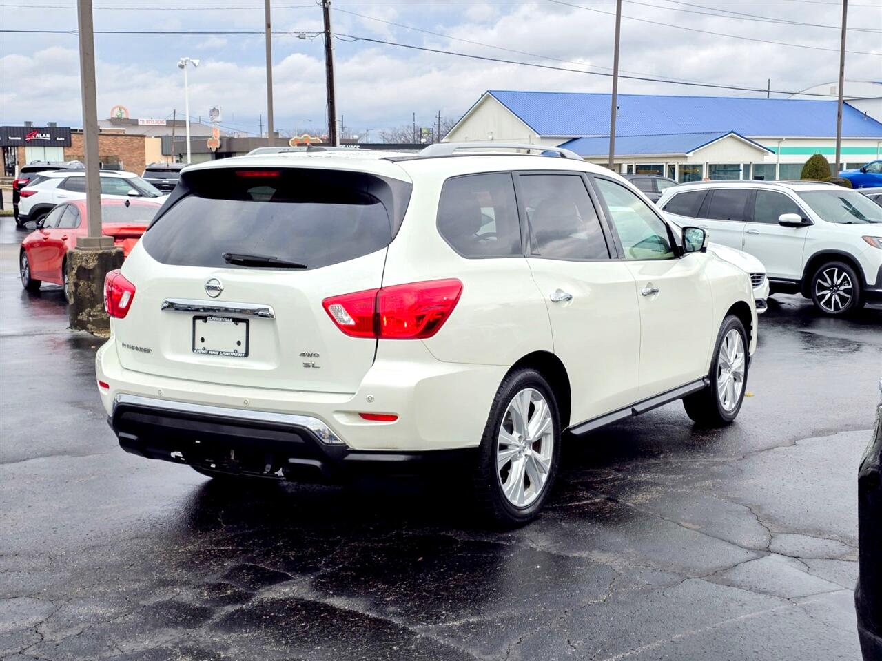 Nissan Pathfinder  2018