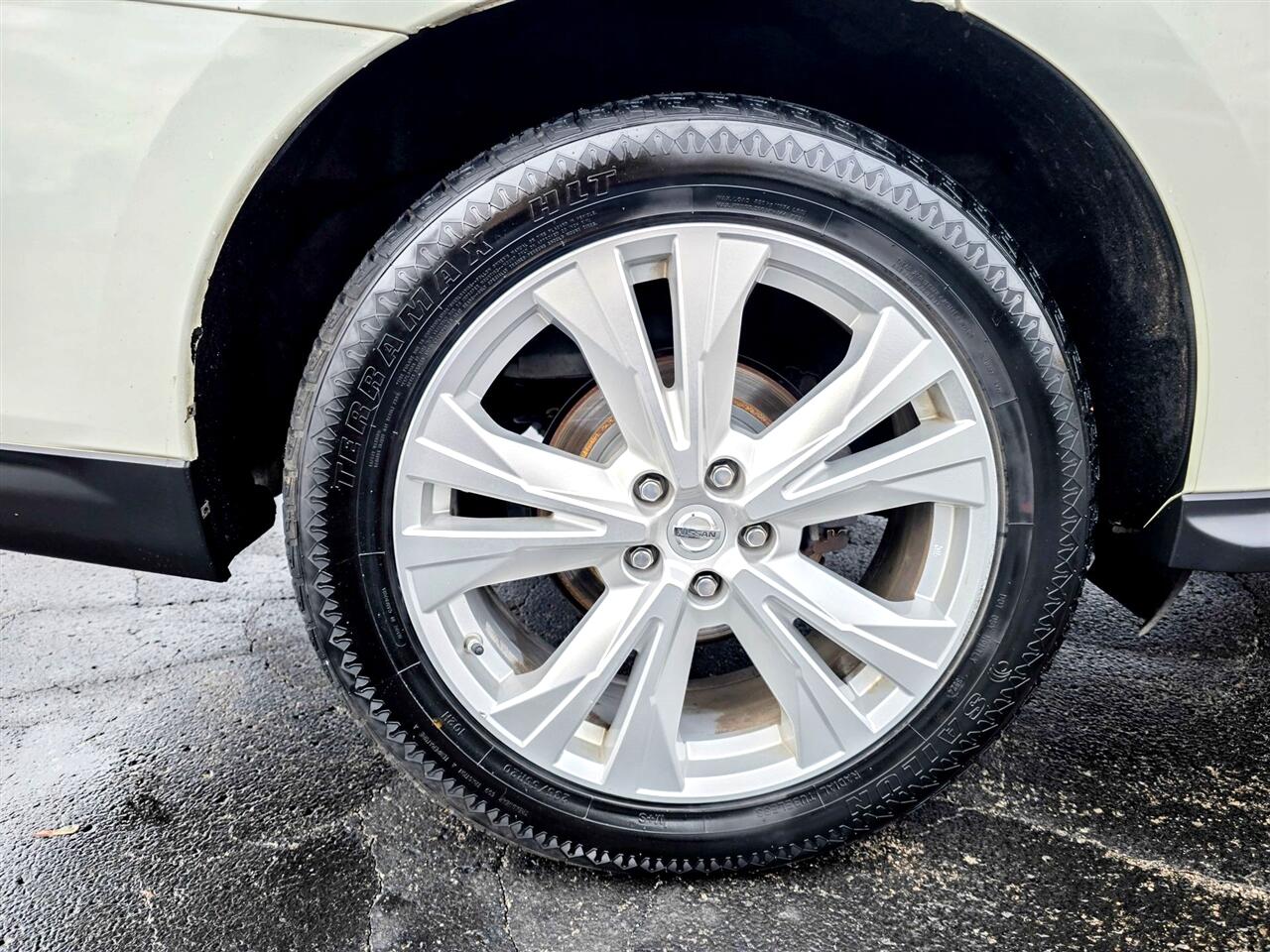 Nissan Pathfinder  2018