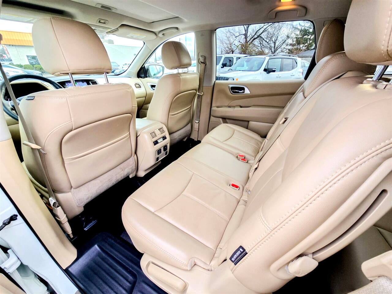 Nissan Pathfinder  2018