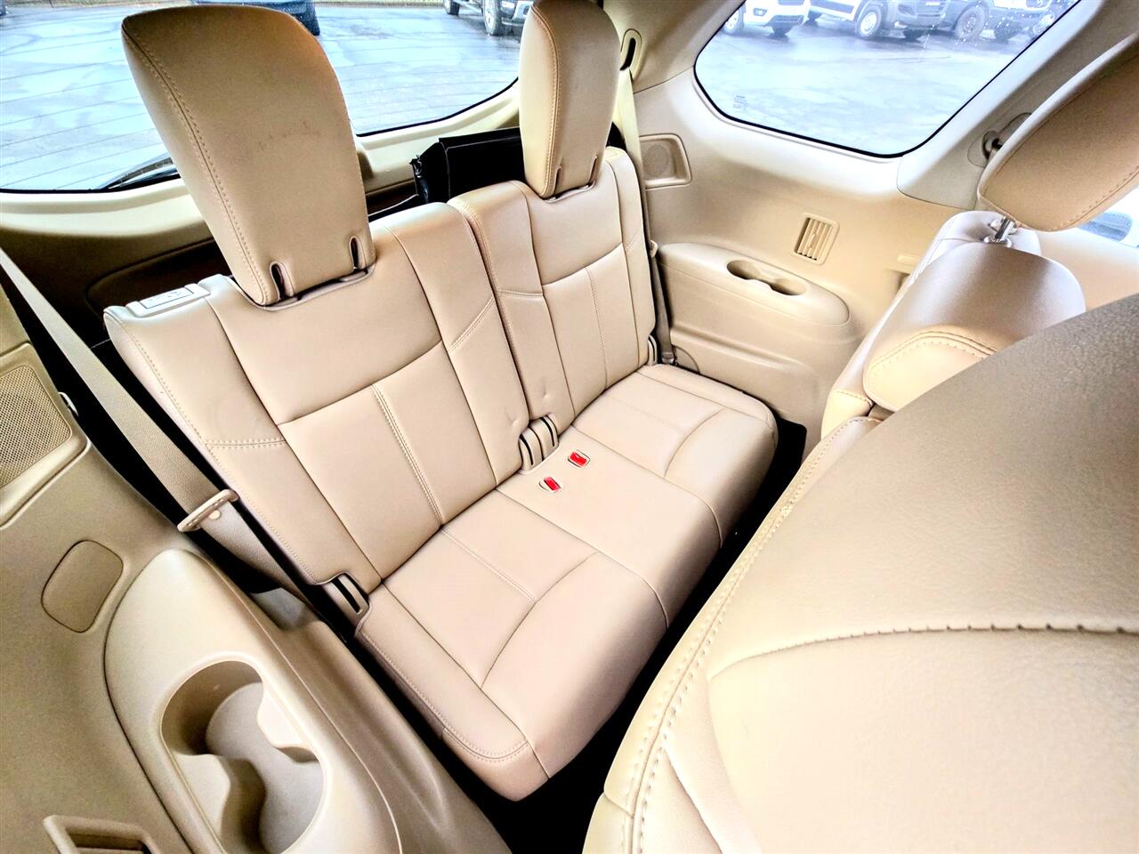 Nissan Pathfinder  2018