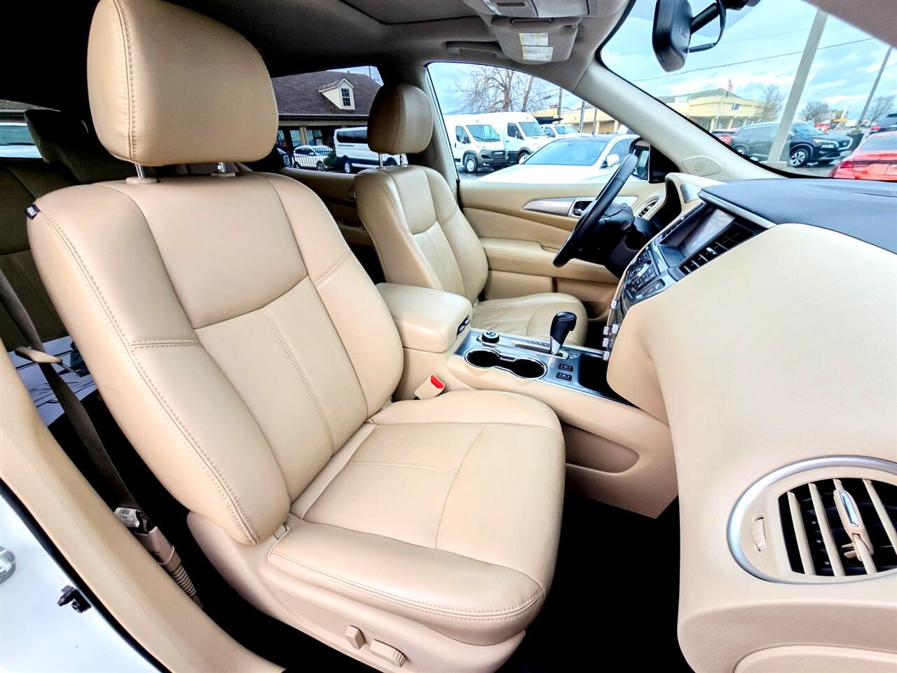 Nissan Pathfinder  2018