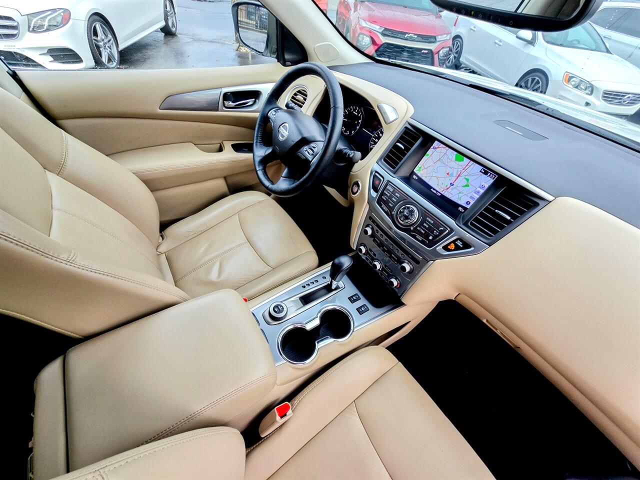 Nissan Pathfinder  2018