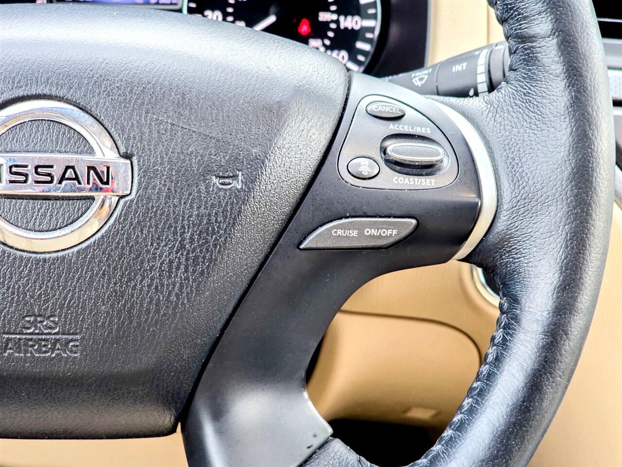 Nissan Pathfinder  2018