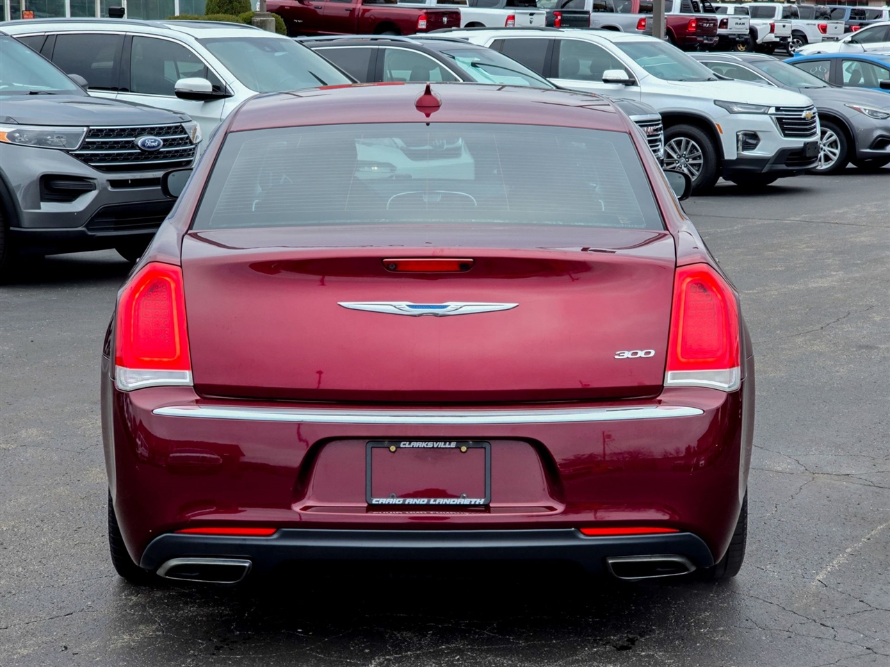 Chrysler 300  2018