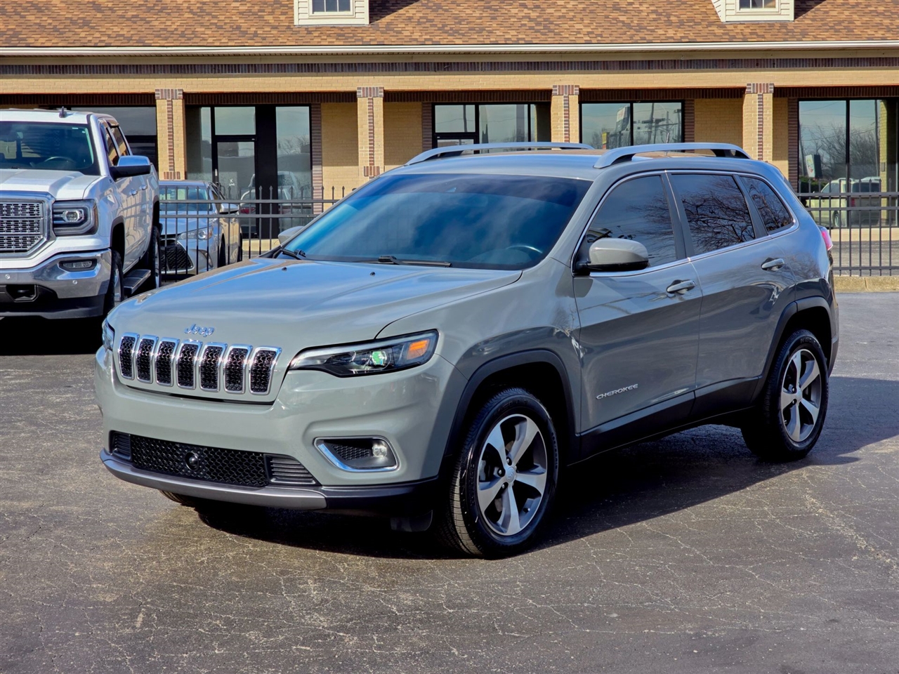 Jeep Cherokee  2020